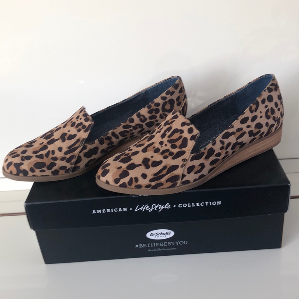 Dr. Scholl’s women leopard microfiber loafer size 7.5 cushion insole
